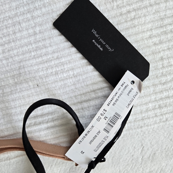 NWT Tell Tale lace bodysuit, size M - Picture 2 of 5